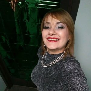 Meet your Posher, Issette